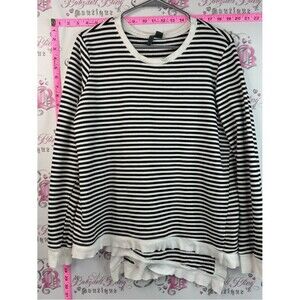 Left of centre shirt, long sleeve Striped Black & White Crewneck Sweater